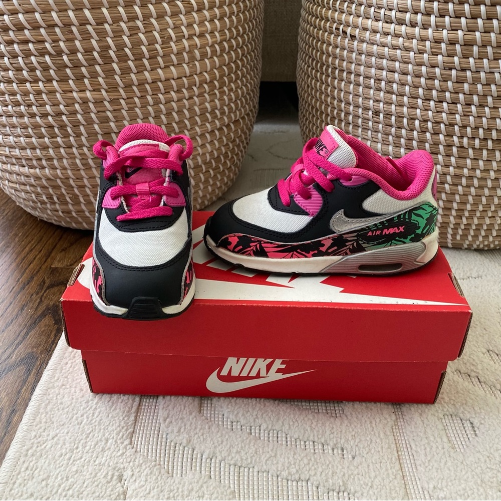 Nike Air Max Toddler Girl size 8c